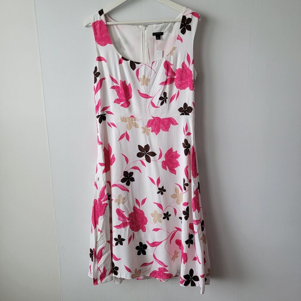 Ann taylor Floral Sleeveless Flare Dress womens size 8 Square neck‎ lined